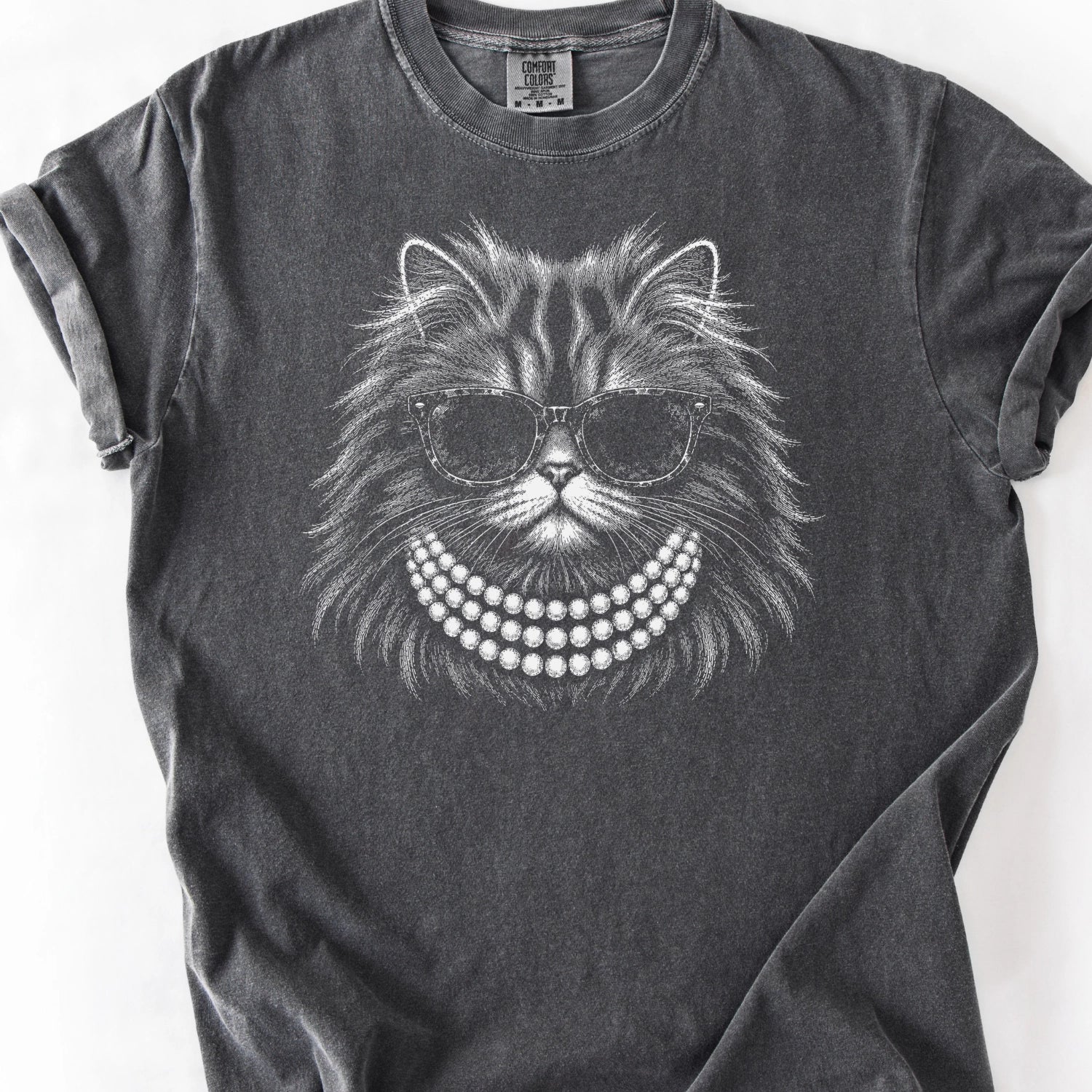 Vintage Glam Cat T-Shirt